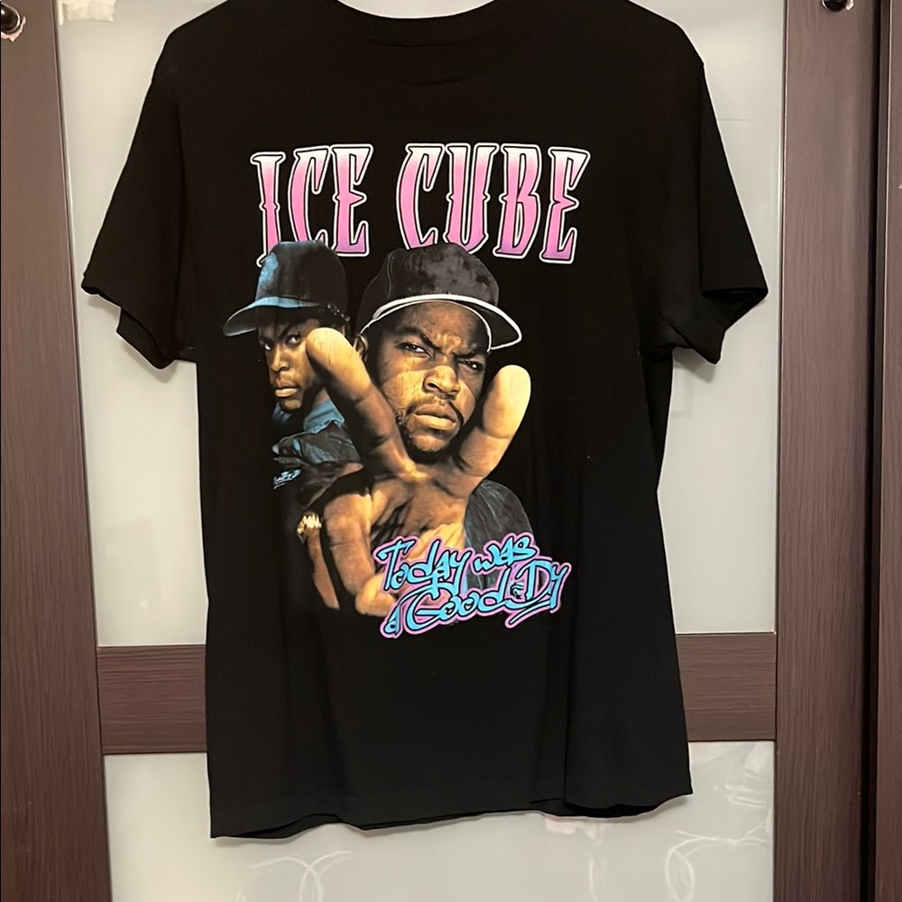 Black Ice Cube Graphic T-Shirt